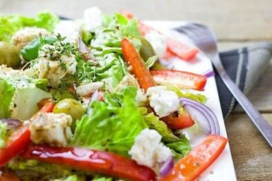 Dietary nutrition helps to lose weight